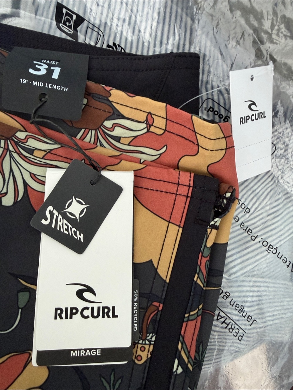 Rip Curl Men’s Camo Boardshorts - Picture 6 of 6
